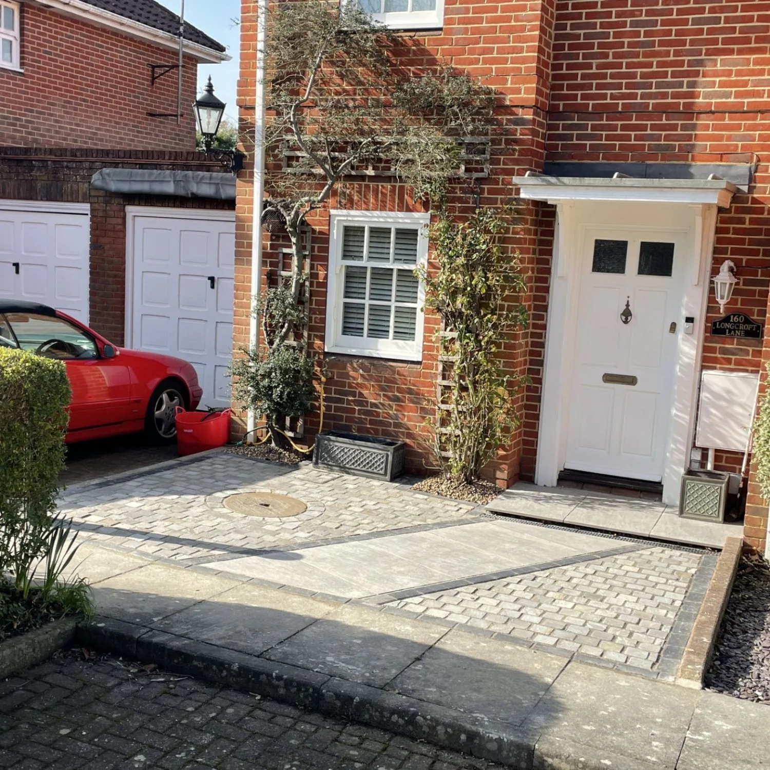 Kandla Grey Riven Sandstone 100X100 Square Setts - Image 5