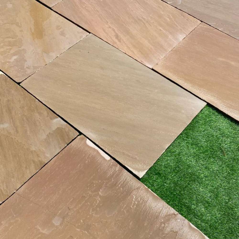 Raj Green Riven Sandstone 600x900 Paving Slabs 18mm - Image 7