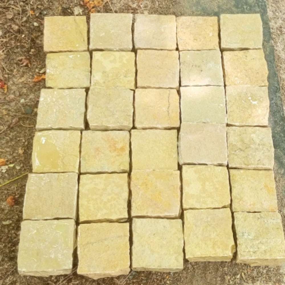Tandur Yellow Riven Limestone 100X100 Square Setts - Image 5